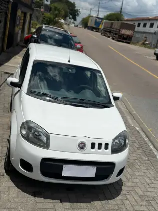 FIAT UNO 1.0 EVO VIVACE 8V FLEX 4P MANUAL