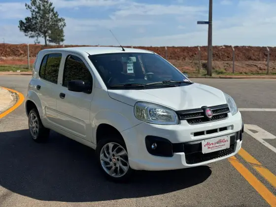 FIAT UNO 1.0 FIREFLY FLEX ATTRACTIVE 4P MANUAL