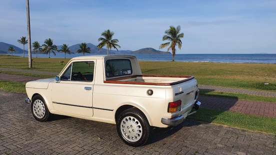 FIAT-147-1.3 PICK-UP CITY CS 8V ÁLCOOL 2P MANUAL FIAT-147-1981