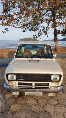 FIAT-147-1.3 PICK-UP CITY CS 8V ÁLCOOL 2P MANUAL FIAT-147-1981
