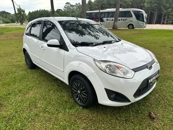 FORD FIESTA 1.6 MPI HATCH 8V FLEX 4P MANUAL