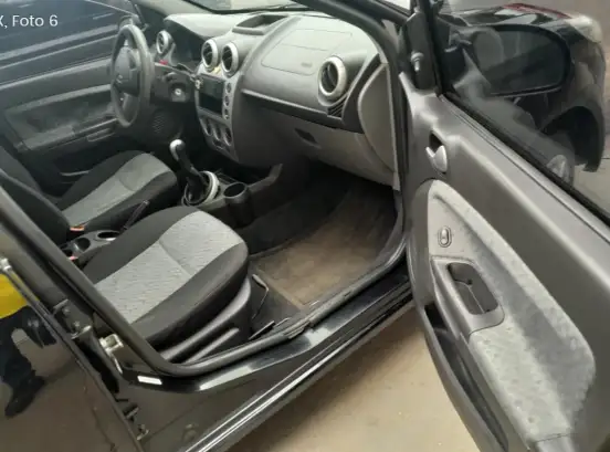 FORD-FIESTA-2013