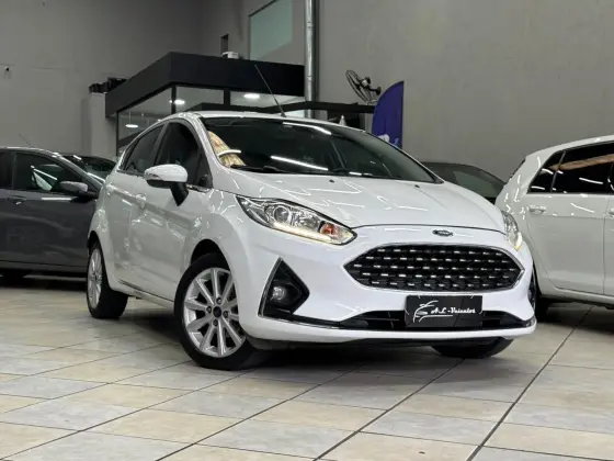 FORD FIESTA 1.6 TI-VCT FLEX TITANIUM POWERSHIFT