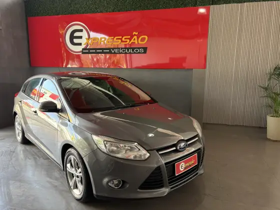 FORD FOCUS 1.6 SE 16V FLEX 4P POWERSHIFT