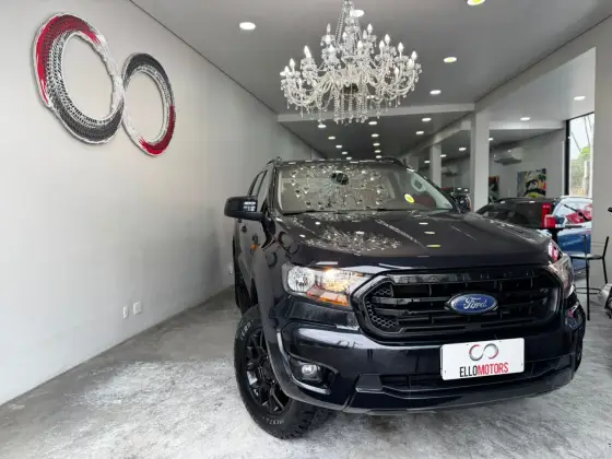 FORD RANGER 2.2 BLACK 4X2 CD 16V DIESEL 4P AUTOMÁTICO