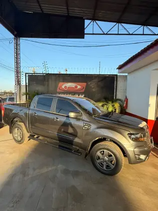 FORD RANGER 2.2 XLS 4X2 CD 16V DIESEL 4P AUTOMÁTICO