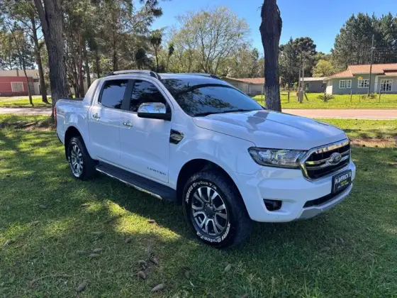 FORD RANGER 3.2 LIMITED 4X4 CD 20V DIESEL 4P AUTOMÁTICO