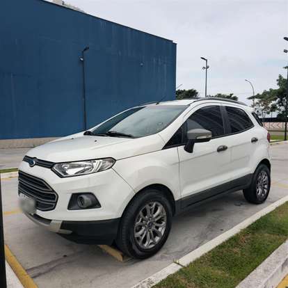 FORD-ECOSPORT-2015