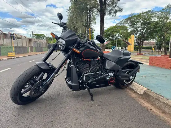 HARLEY-DAVIDSON-SOFTAIL FXDR 114 HARLEY-DAVIDSON-SOFTAIL FXDR 114-2019
