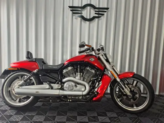 HARLEY-DAVIDSON V-ROD MUSCLE 
