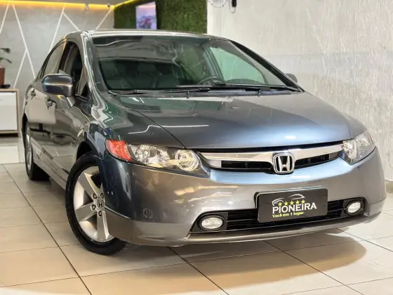 HONDA CIVIC 1.8 LXS 16V FLEX 4P AUTOMÁTICO