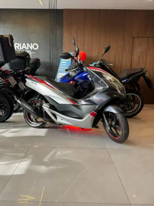 HONDA PCX 