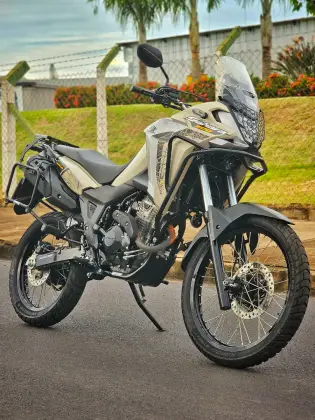 HONDA XRE 300 SAHARA ADVENTURE 