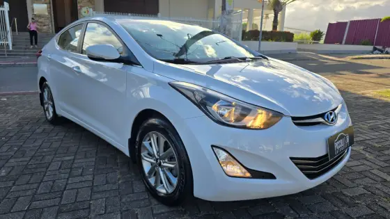 HYUNDAI ELANTRA 2.0 GLS 16V FLEX 4P AUTOMÁTICO