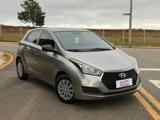 HYUNDAI HB20 1.0 UNIQUE 12V FLEX 4P MANUAL