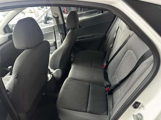 HYUNDAI-HB20S-1.0 12V FLEX COMFORT PLUS MANUAL HYUNDAI-HB20S-2024