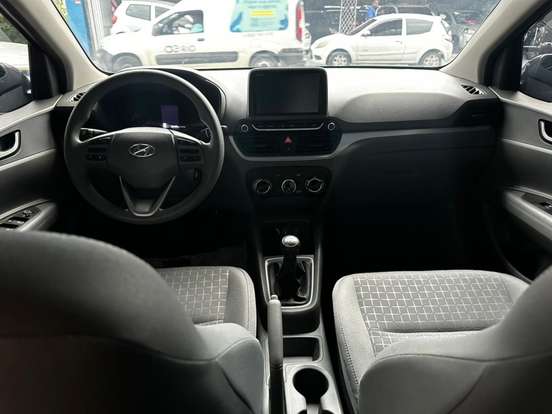 HYUNDAI-HB20S-2024