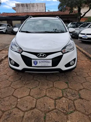 HYUNDAI HB20X 1.6 16V PREMIUM FLEX 4P MANUAL