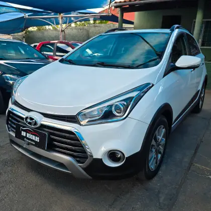 HYUNDAI HB20X 1.6 16V STYLE FLEX 4P AUTOMÁTICO
