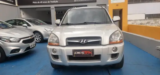 HYUNDAI TUCSON 2.0 MPFI GLS 16V 143CV 2WD FLEX 4P AUTOMÁTICO