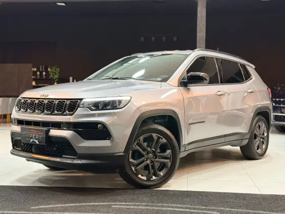JEEP COMPASS 1.3 T270 TURBO FLEX LONGITUDE AT6