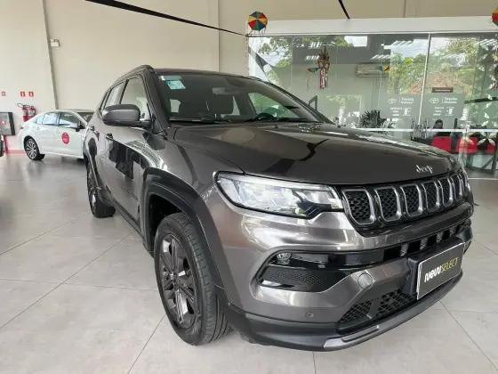 JEEP COMPASS 1.3 T270 TURBO FLEX LONGITUDE AT6