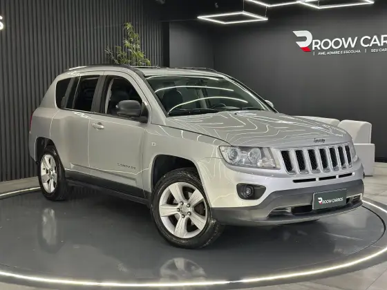 JEEP COMPASS 2.0 SPORT 4X2 16V GASOLINA 4P AUTOMÁTICO