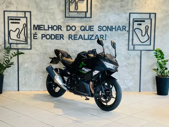 KAWASAKI NINJA 400 