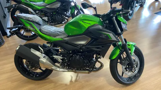 KAWASAKI Z500 