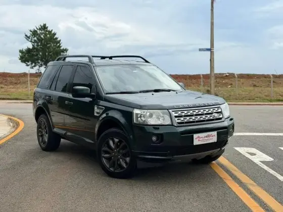 LAND ROVER FREELANDER 2 2.2 SE SD4 16V TURBO DIESEL 4P AUTOMÁTICO