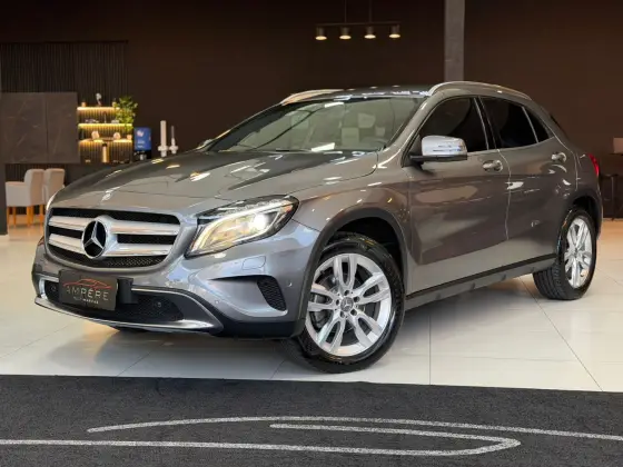 MERCEDES-BENZ GLA 200 1.6 CGI ADVANCE 16V TURBO FLEX 4P AUTOMÁTICO