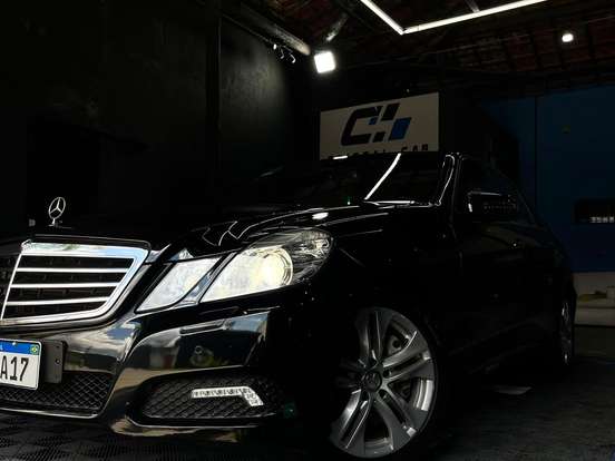 MERCEDES-BENZ-E 500-5.5 AVANTGARDE EXECUTIVE V8 GASOLINA 4P AUTOMÁTICO MERCEDES-BENZ-E 500-2009
