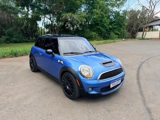 MINI COOPER 1.6 S 16V TURBO GASOLINA 2P AUTOMÁTICO