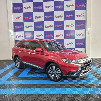 MITSUBISHI OUTLANDER 2.2 MIVEC DI-D DIESEL HPE-S AWD AUTOMÁTICO