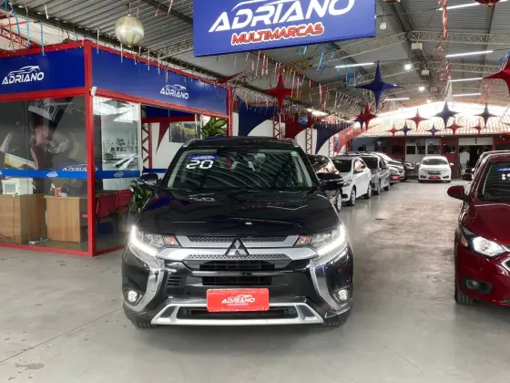 MITSUBISHI OUTLANDER 3.0 MIVEC V6 GASOLINA HPE-S AWD AUTOMÁTICO