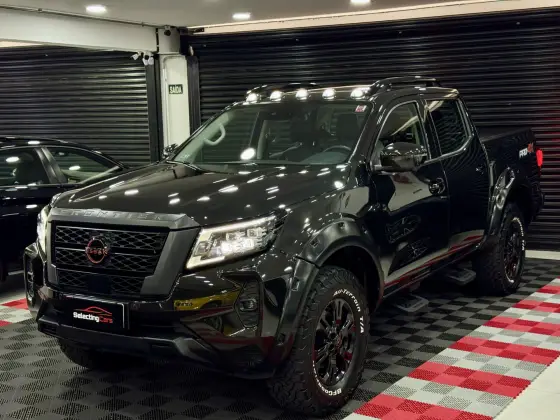 NISSAN FRONTIER 2.3 16V TURBO DIESEL PRO4X CD 4X4 AUTOMÁTICO