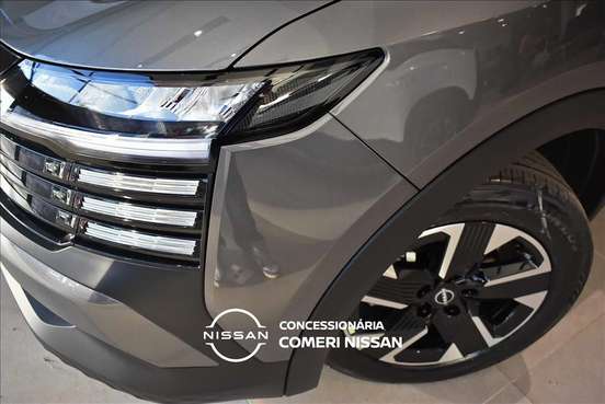 NISSAN-KICKS-2025