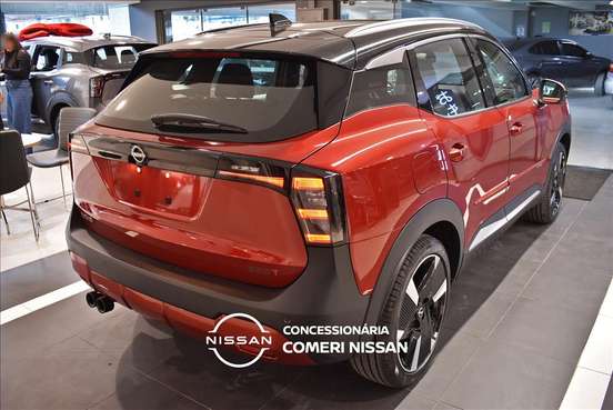 NISSAN-KICKS-2025