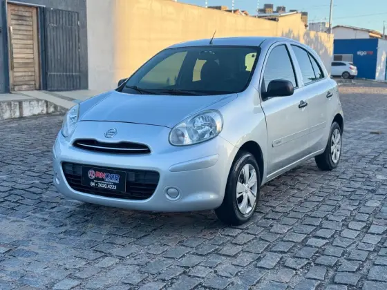 NISSAN MARCH 1.0 16V FLEX 4P MANUAL