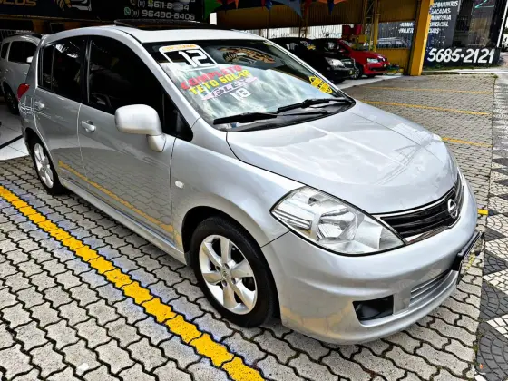 NISSAN TIIDA 1.8 SL 16V FLEX 4P MANUAL