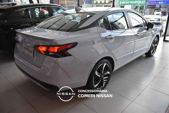 NISSAN-VERSA-2025