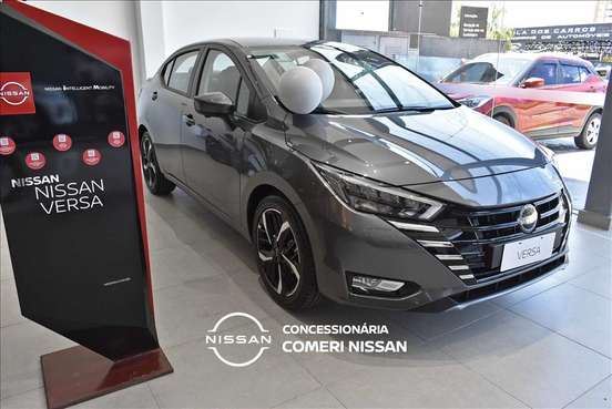 NISSAN-VERSA-2025
