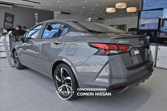 NISSAN-VERSA-2025