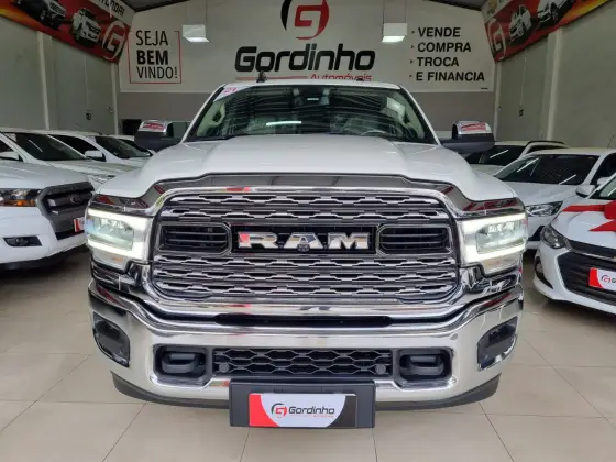 RAM 2500 6.7 I6 TURBO DIESEL LARAMIE CD 4X4 AUTOMÁTICO