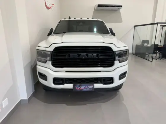 RAM 2500 6.7 I6 TURBO DIESEL NIGHT EDITION CD 4X4  AUTOMÁTICO