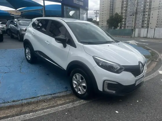 RENAULT CAPTUR 1.6 16V SCE FLEX LIFE X-TRONIC