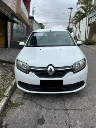 RENAULT LOGAN 1.6 EXPRESSION 8V FLEX 4P MANUAL