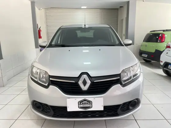 RENAULT SANDERO 1.0 EXPRESSION 16V FLEX 4P MANUAL