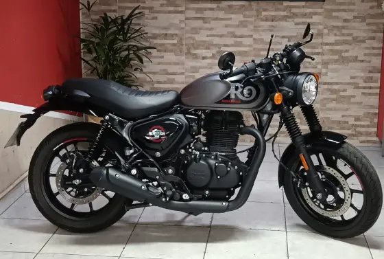 ROYAL ENFIELD HUNTER 350 