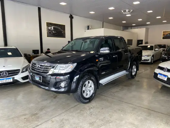 TOYOTA HILUX 2.7 SR 4X2 CD 16V FLEX 4P AUTOMÁTICO